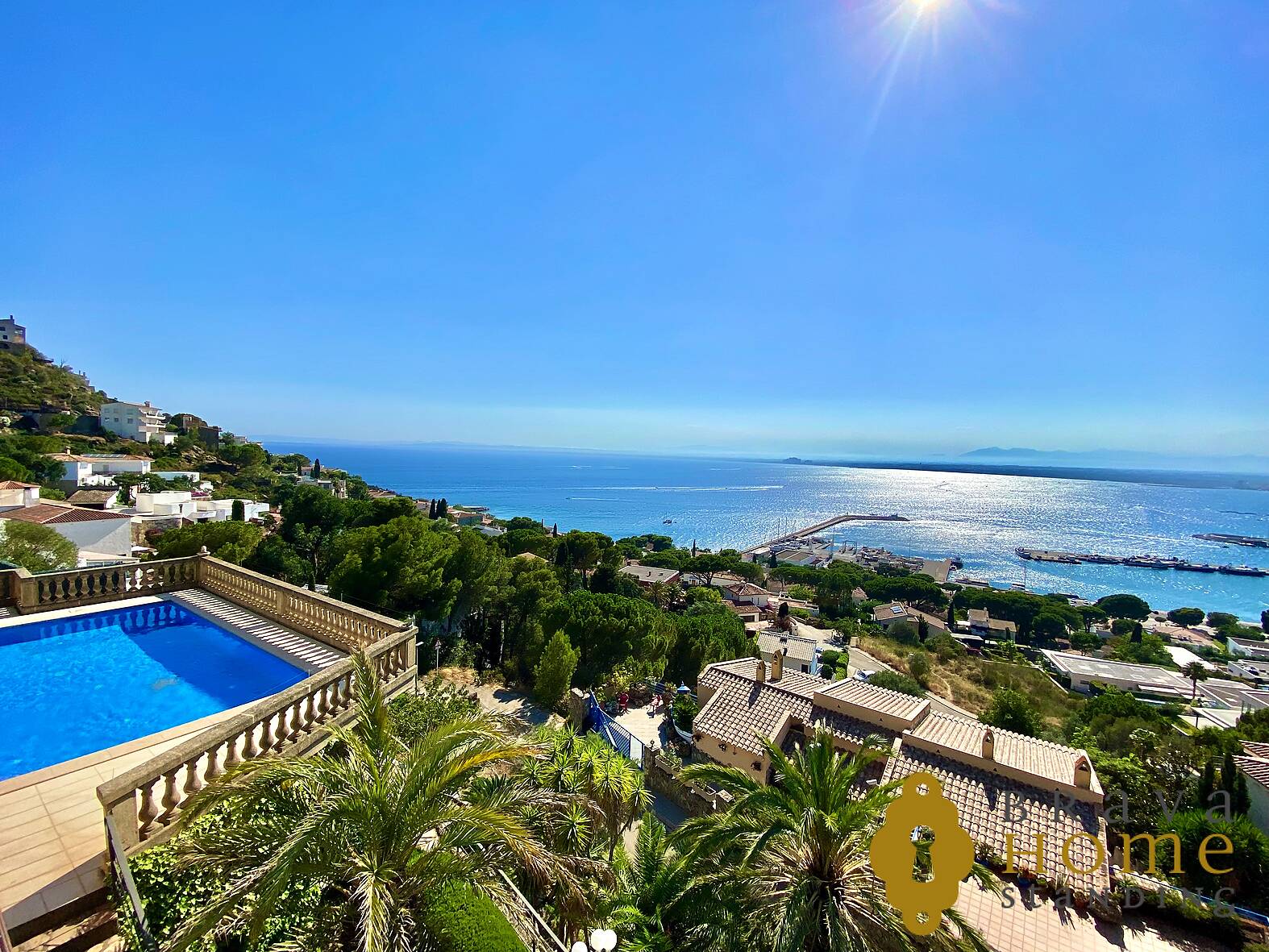 Luxueuse Villa avec piscine et superbe vue mer à Rosas
