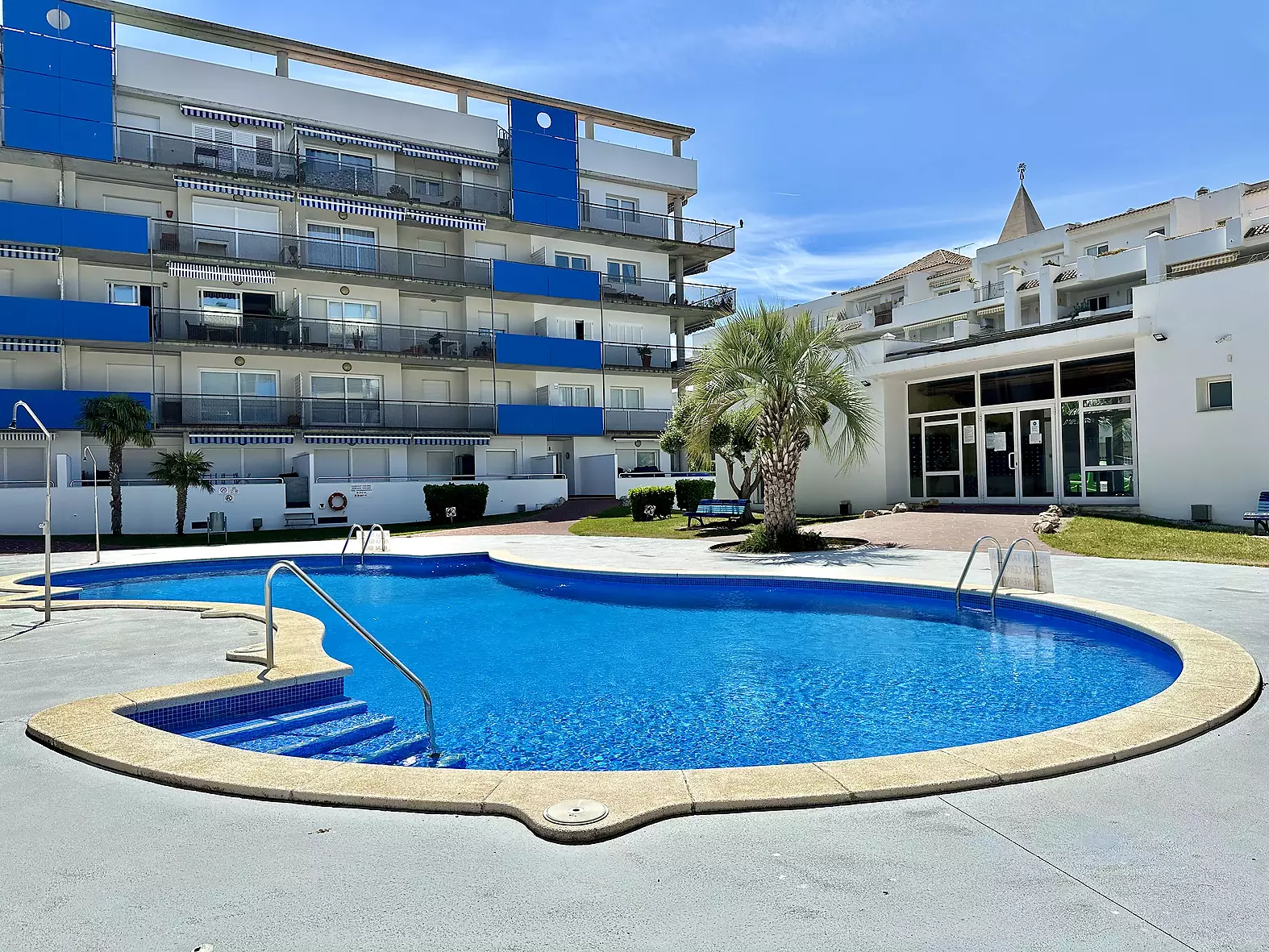 Increïble àtic amb piscina i llicència turística, a Roses - Santa Margarita