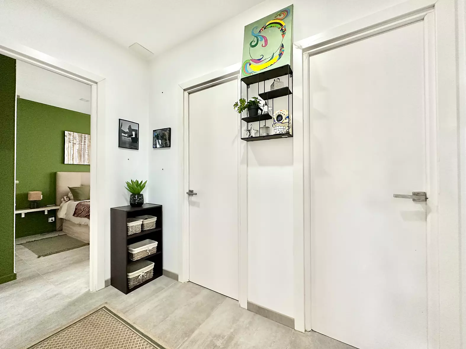 Superb villa with swimming pool near the center and beach of Empuriabrava