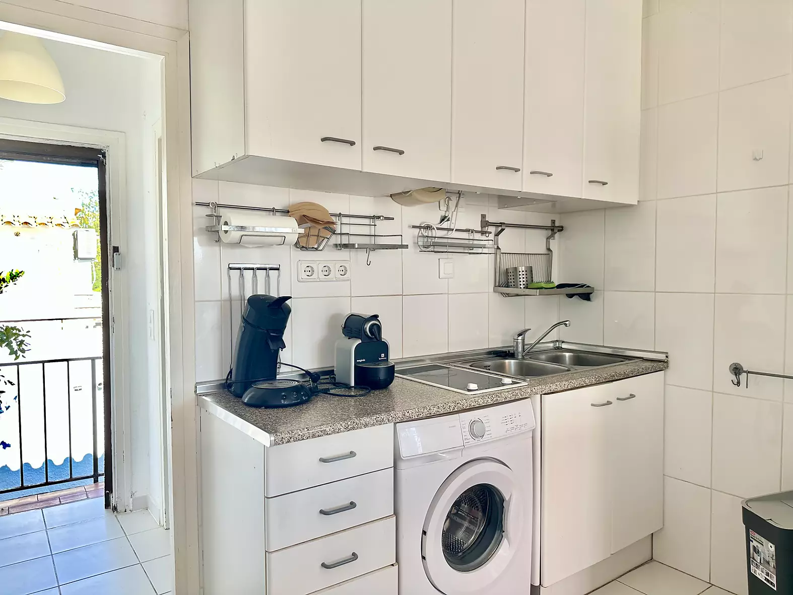 Apartment for Sale with tourist license and Canal Views in Empuriabrava