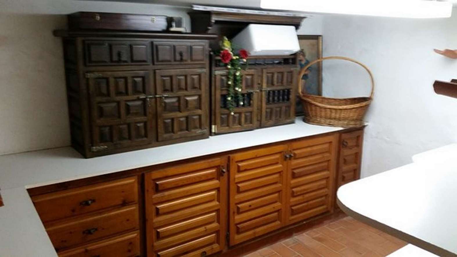 Beautiful villa with pool and mooring for sale in Empuriabrava