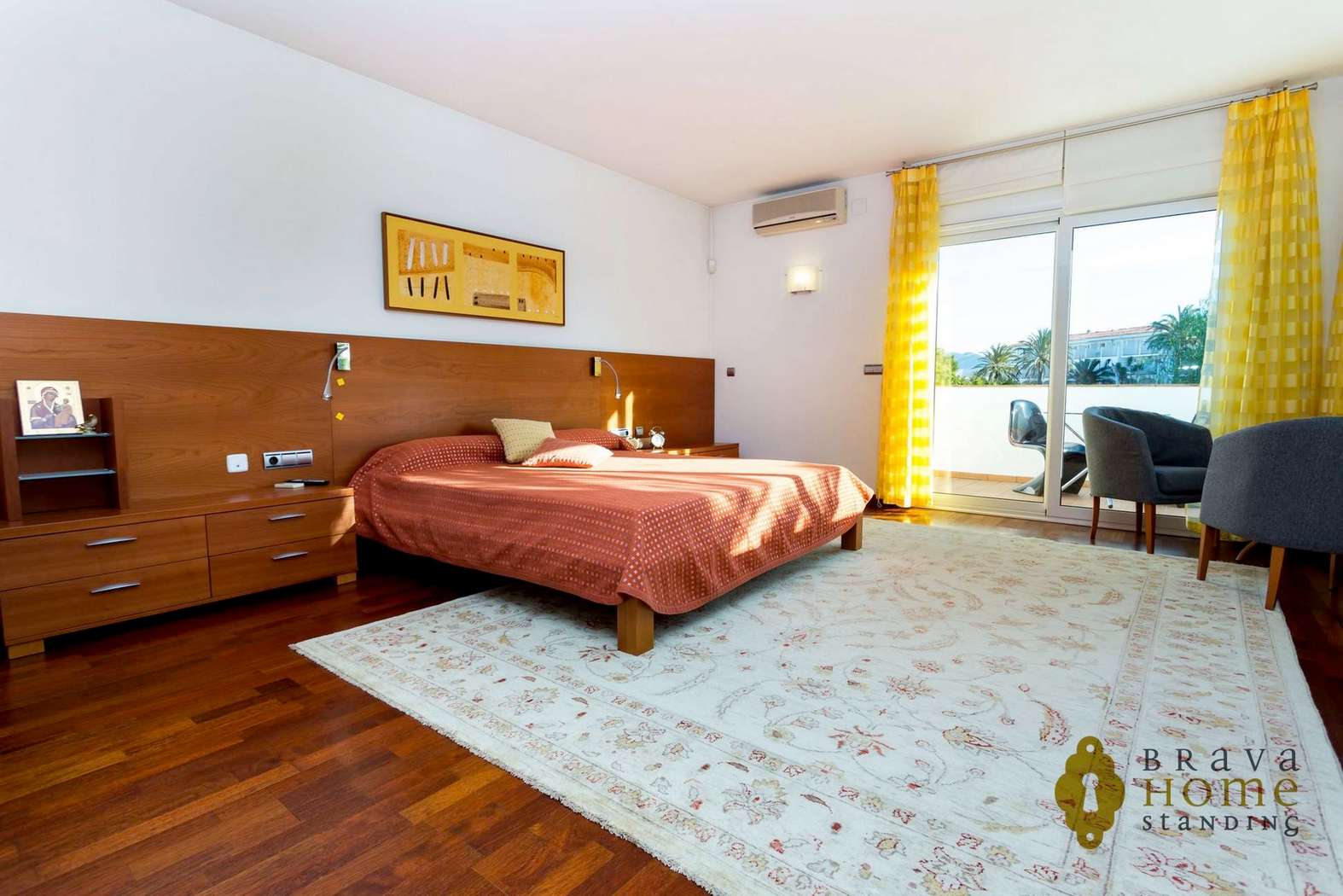 Espectacular mansión de lujo en Empuriabrava, con amarre de 70 m