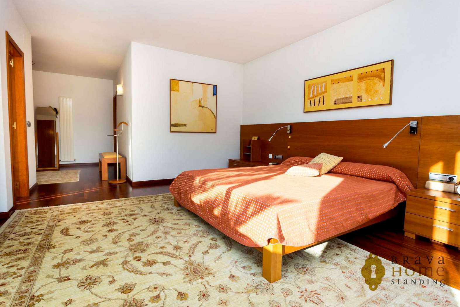 Espectacular mansión de lujo en Empuriabrava, con amarre de 70 m