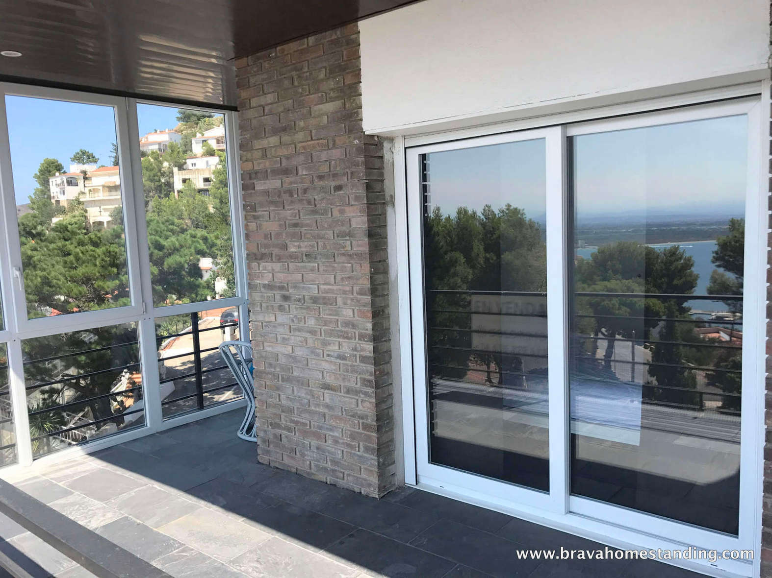 Bel appartement avec vue mer à vendre à Rosas