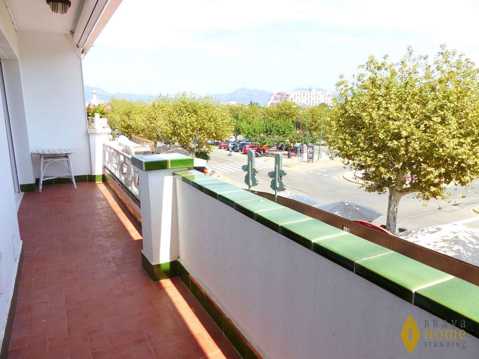 Apartment in the center of Empuriabrava, for sale
