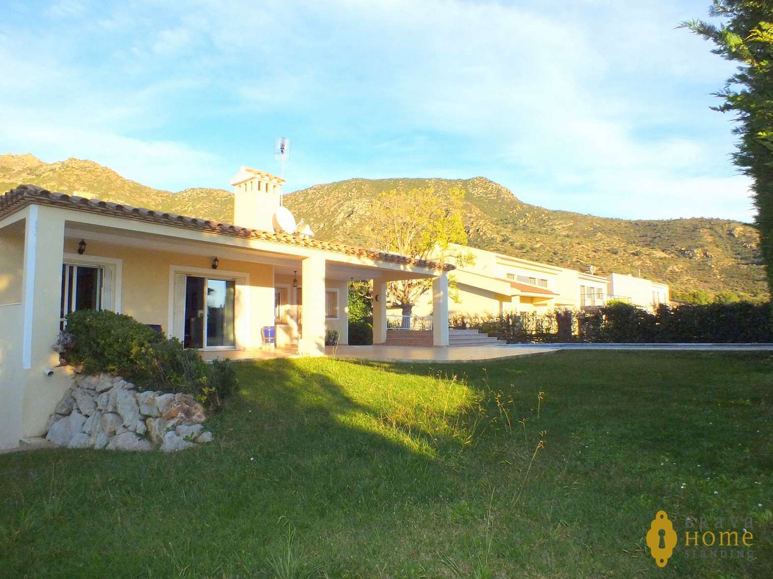Bonica casa en venda a la zona residencial de Bellavista