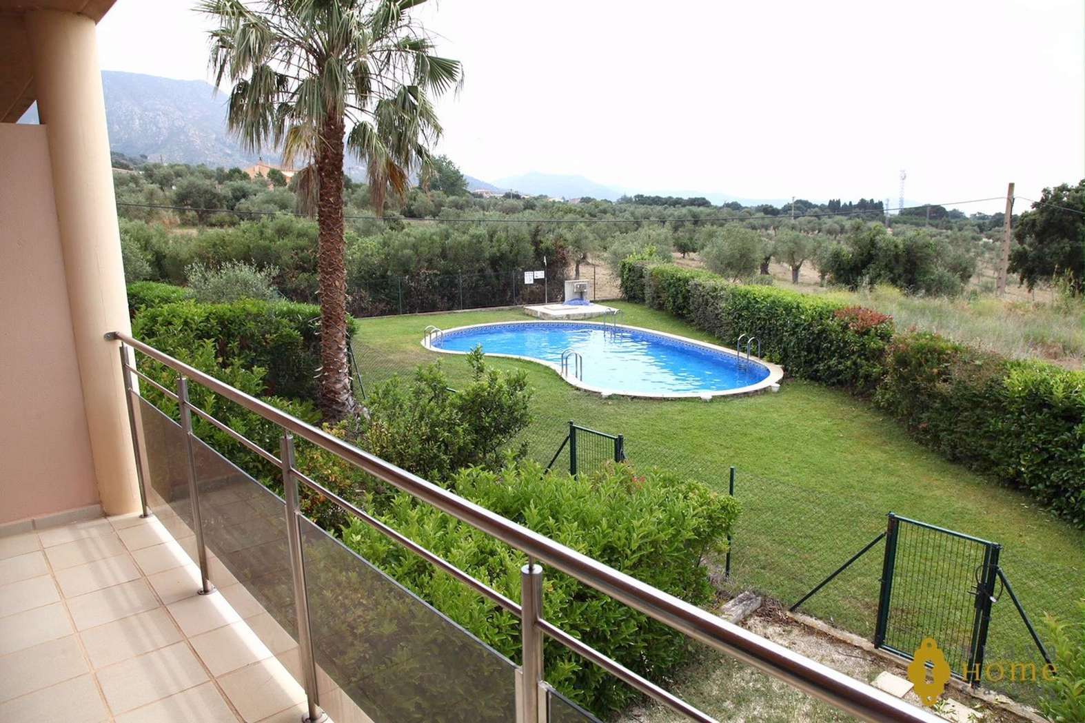 Apartament tipus dúplex en venda a Palau Saverdera (Costa Brava)