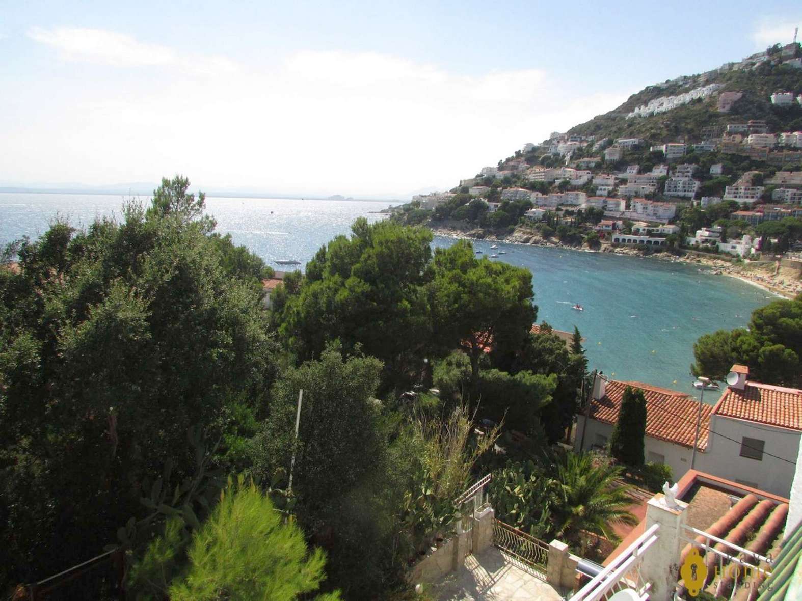 Preciosa casa con vistas al mar en venta en Canyelles (Rosas)