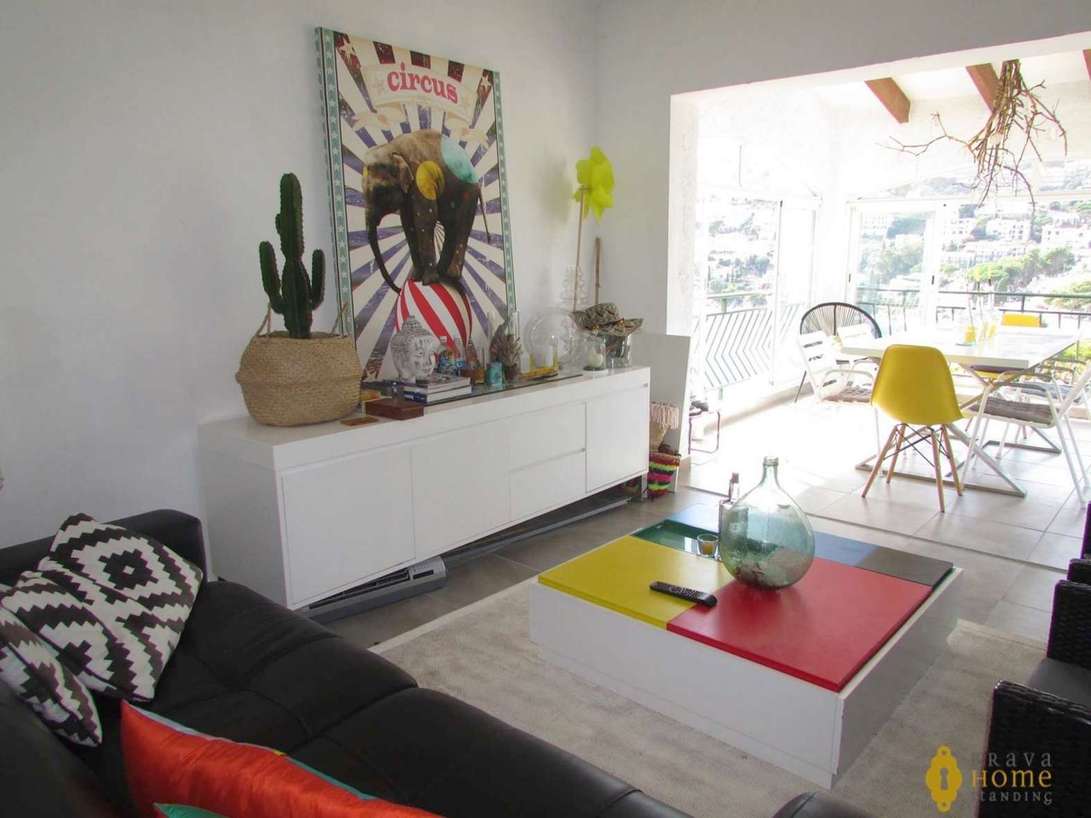 Preciosa casa con vistas al mar en venta en Canyelles (Rosas)