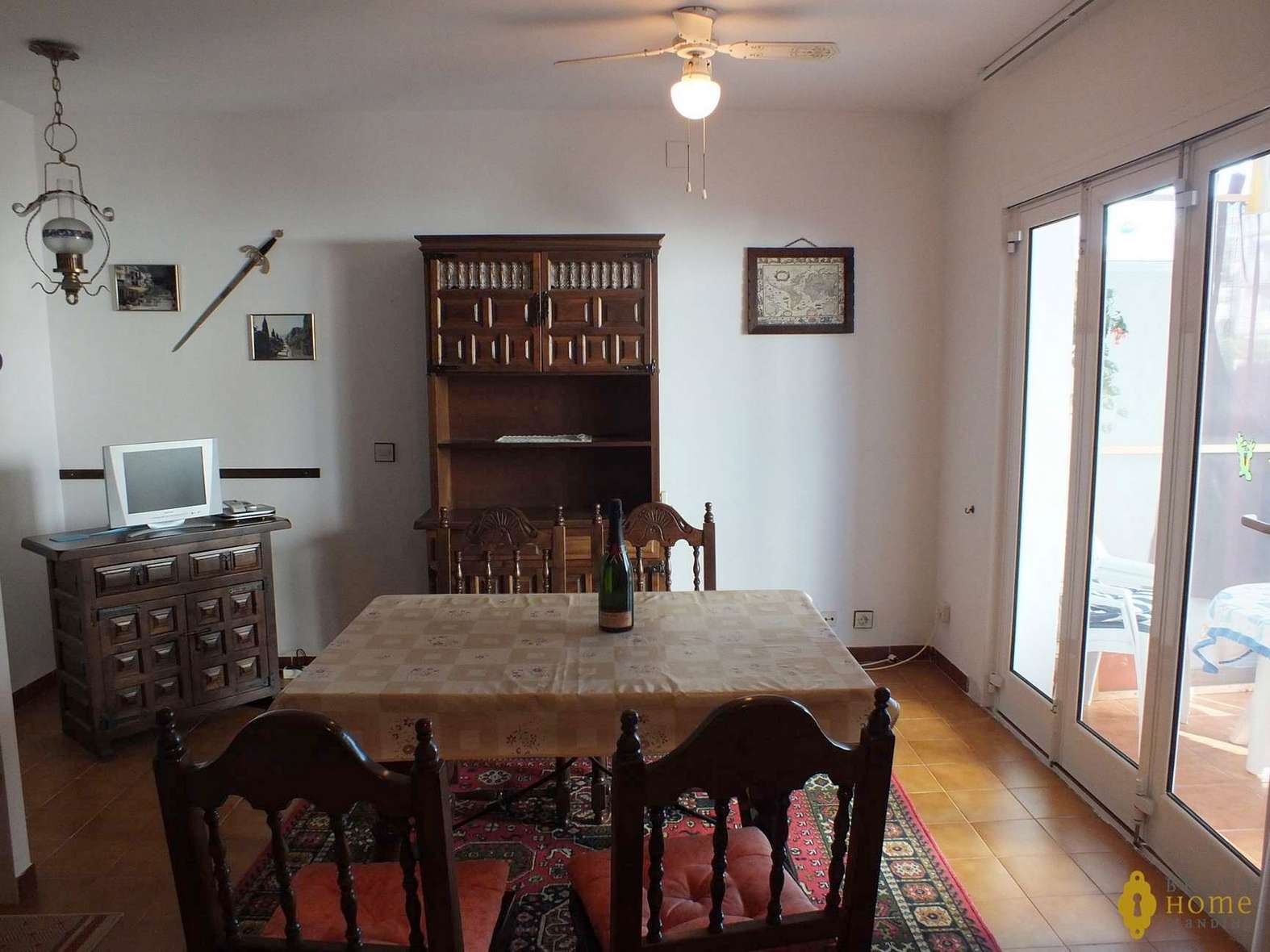 Beautiful house with mooring for sale in Rosas - Santa Margarita