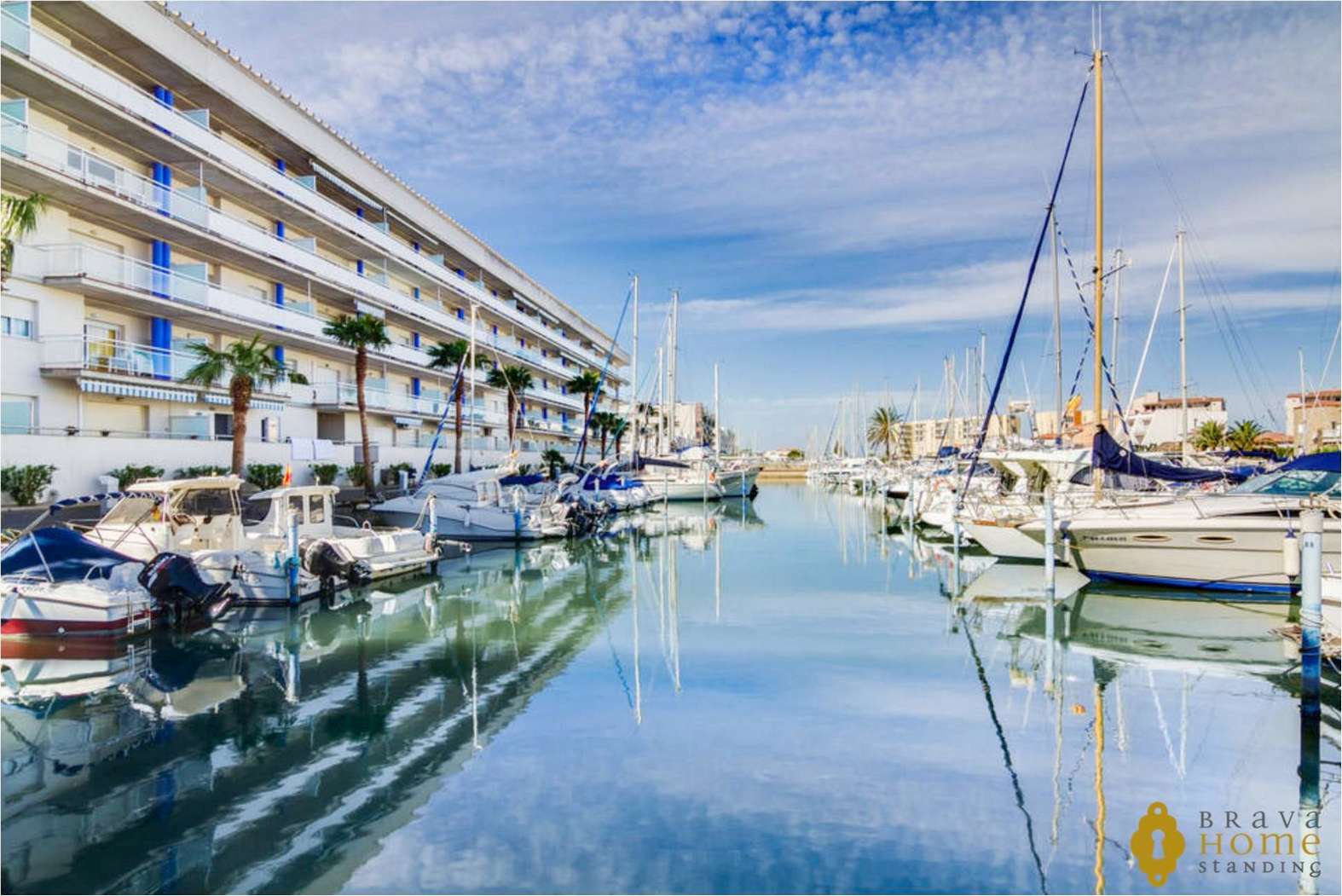 Beautiful apartment with terrace and pool for sale in Santa Margarita