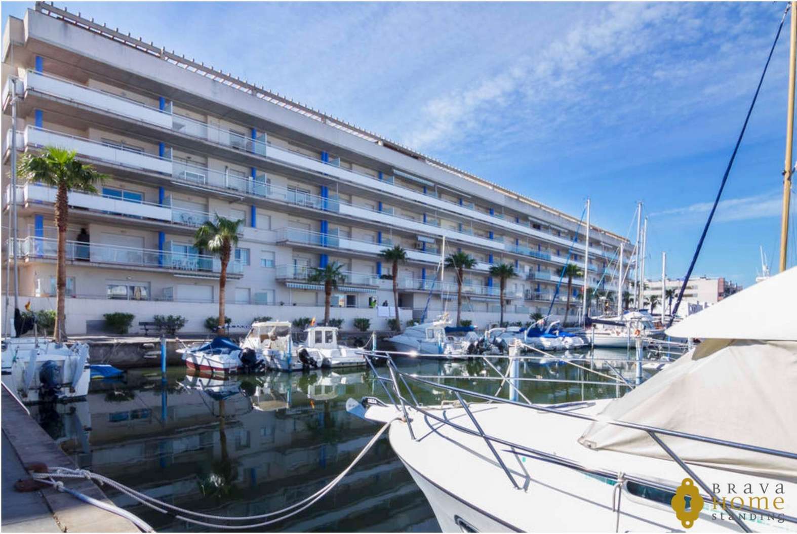 Bel appartement avec terrasse et piscine en vente à Santa Margarita