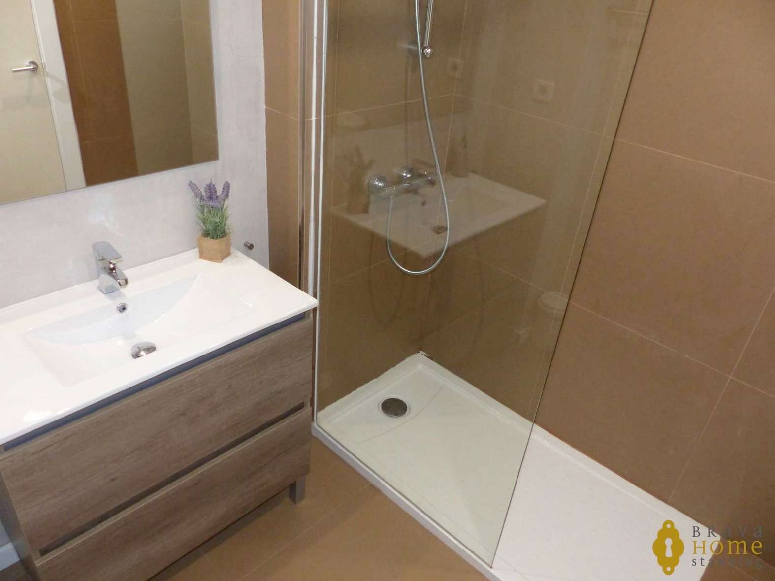 Bel appartement avec terrasse et piscine en vente à Santa Margarita