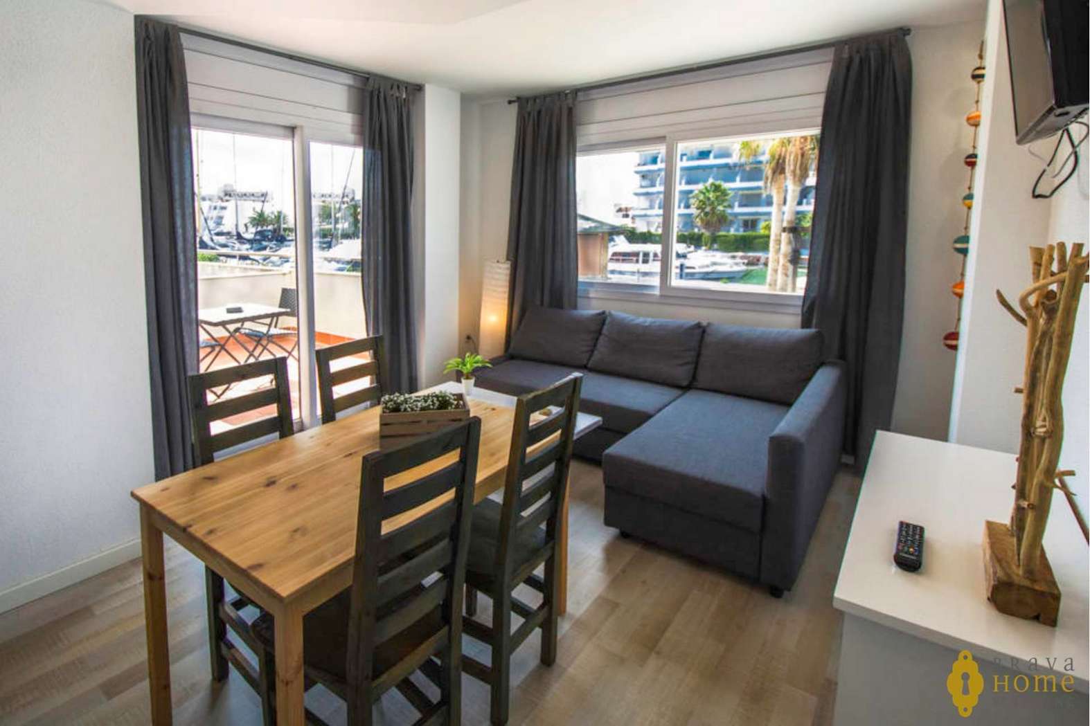 Bel appartement avec terrasse et piscine en vente à Santa Margarita
