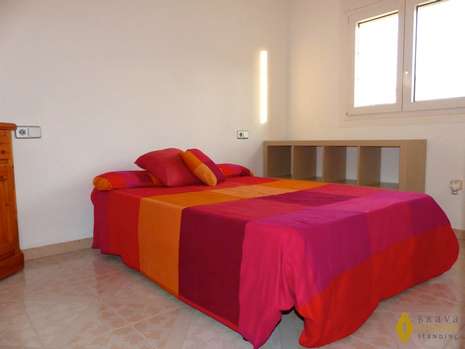 Nice 3 bedroom house for sale in Empuriabrava with large garage