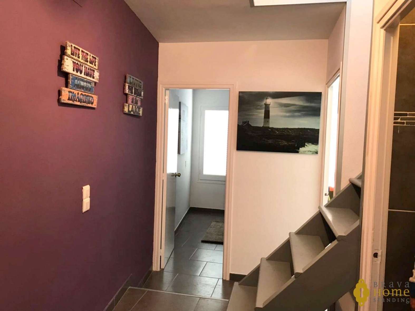 Casa amb una bella vista de la badia de Roses, en venda.