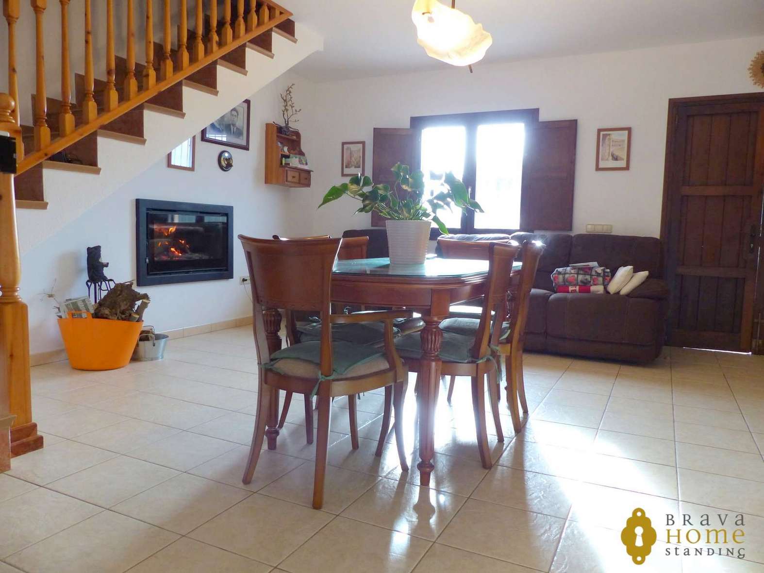 NICE RURAL HOUSE WITH OLIVE TREES FOR SALE IN GARRIGUELLA