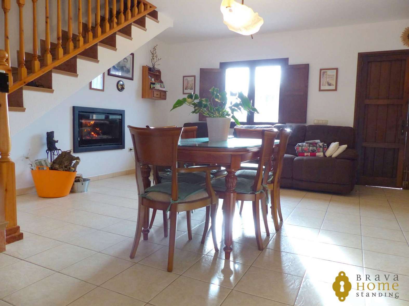 BONITA FINCA CON olivos EN VENTA EN GARRIGUELLA