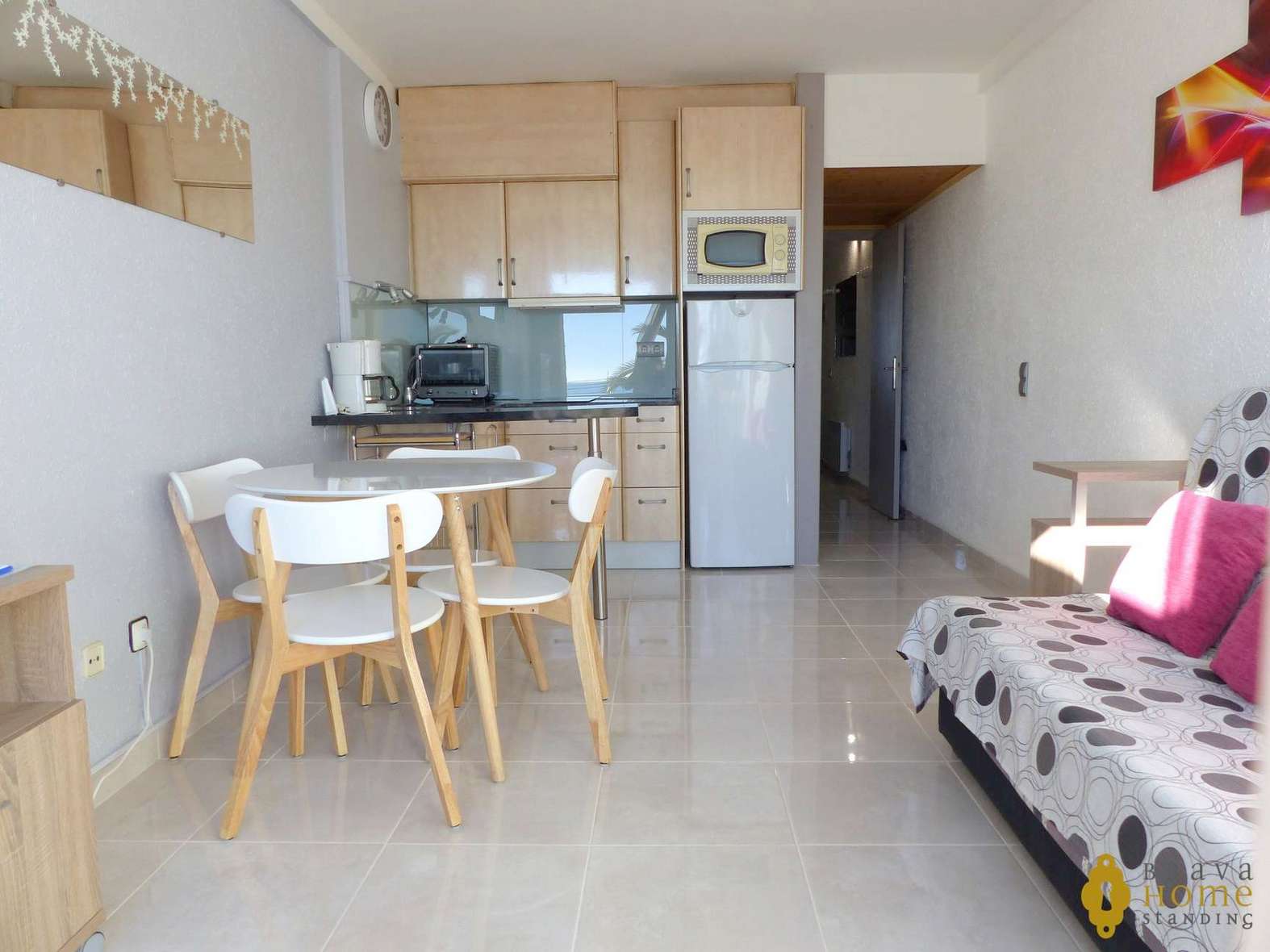 Bonic pis a primera línia de mar en venda a Empuriabrava