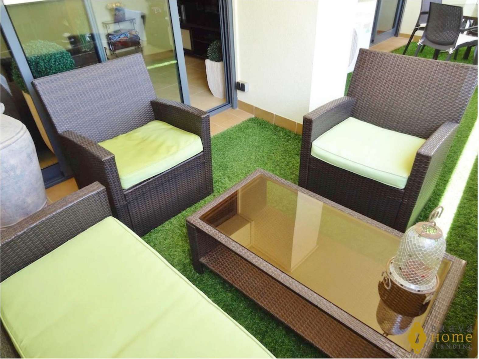 Impressionant apartament davant de la platja en venda a Empuriabrava