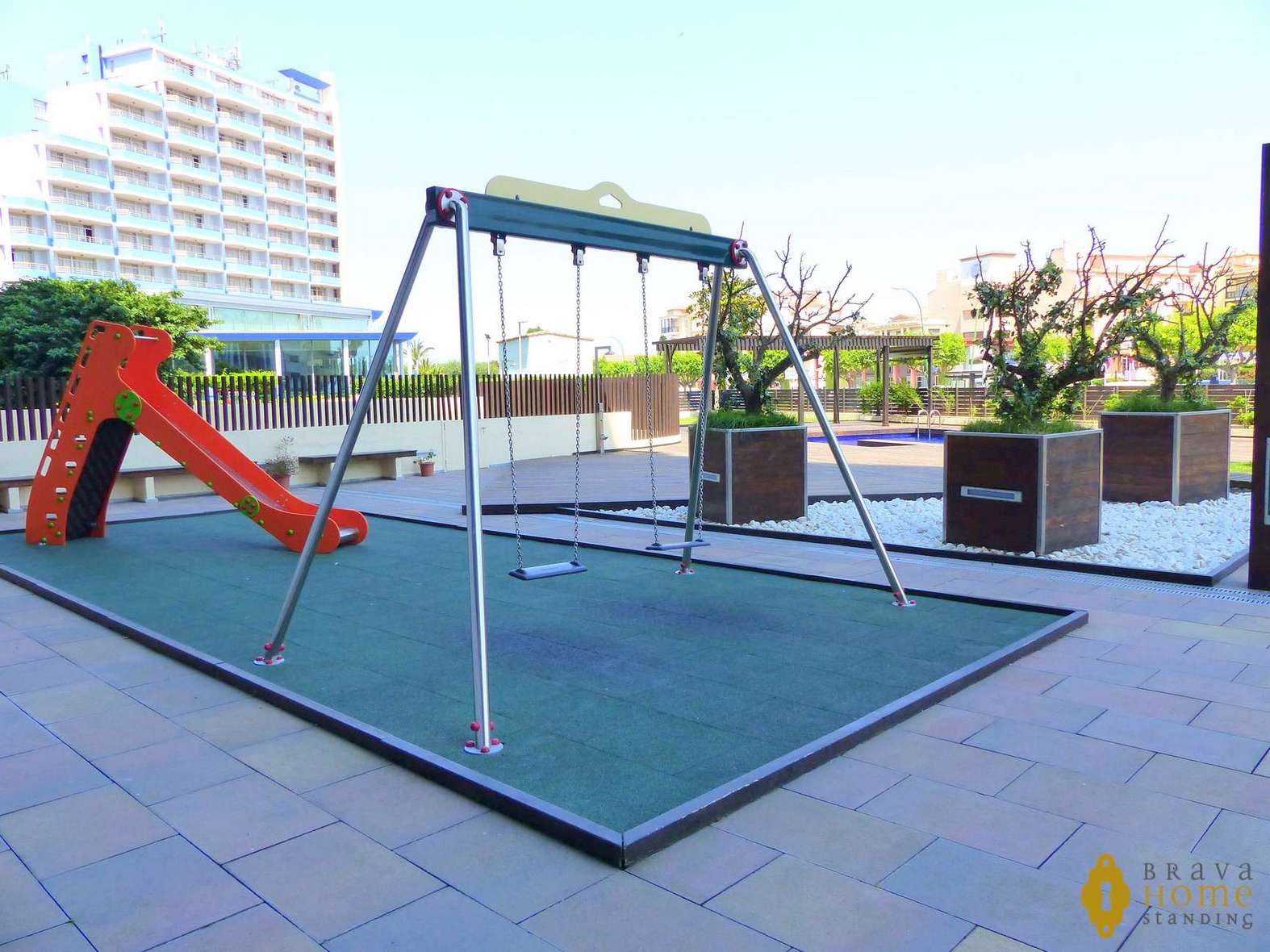 Impressionant apartament davant de la platja en venda a Empuriabrava