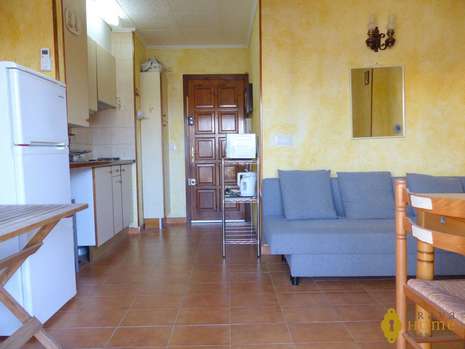Bel appartement avec vue sur le canal, en vente à Empuriabrava.