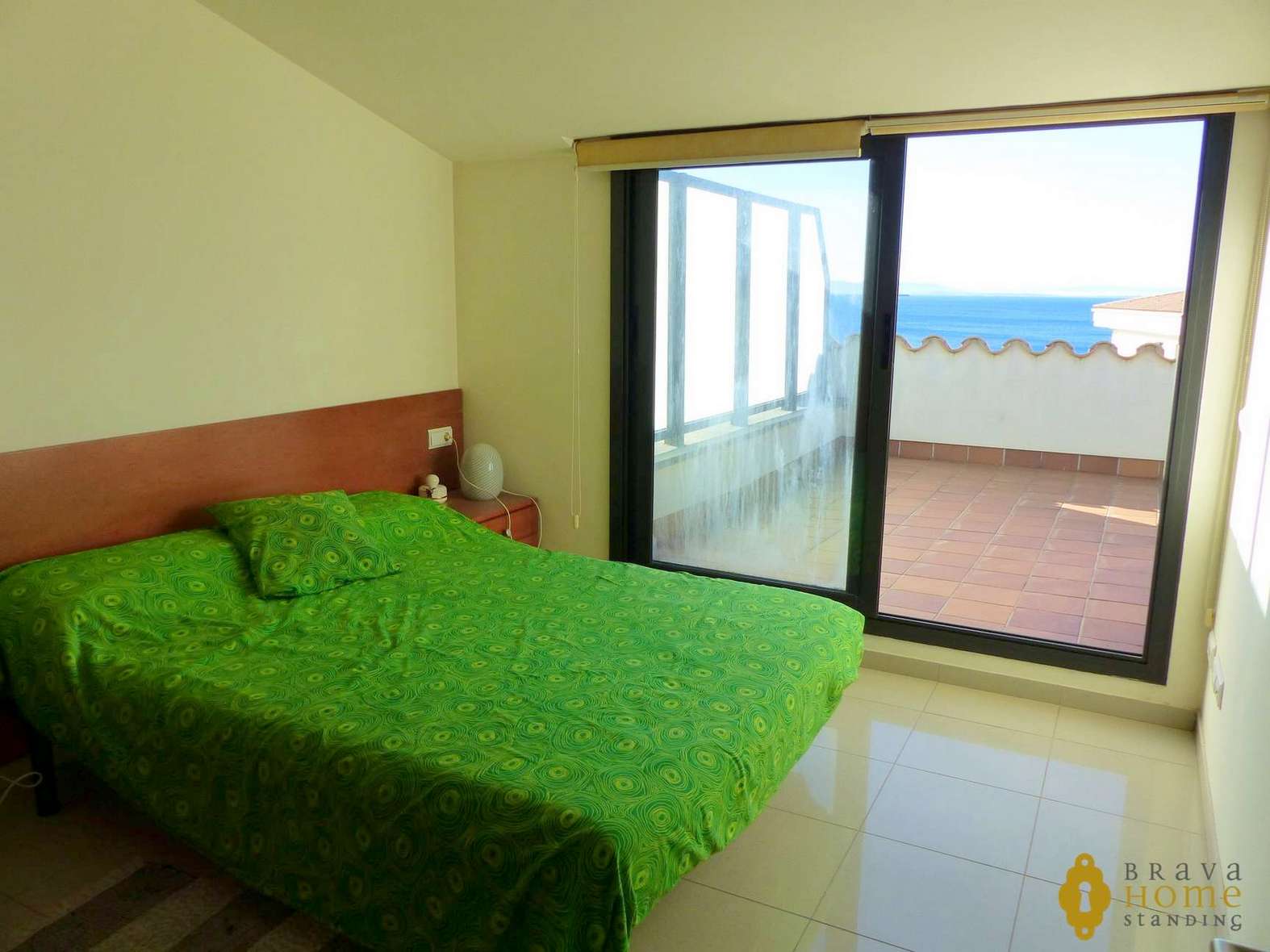 Splendide duplex moderne avec vue mer, en vente à Rosas - Salatar