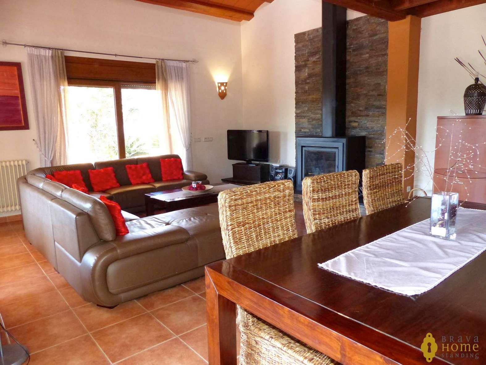 Magnificent villa for sale within the Golf of Peralada