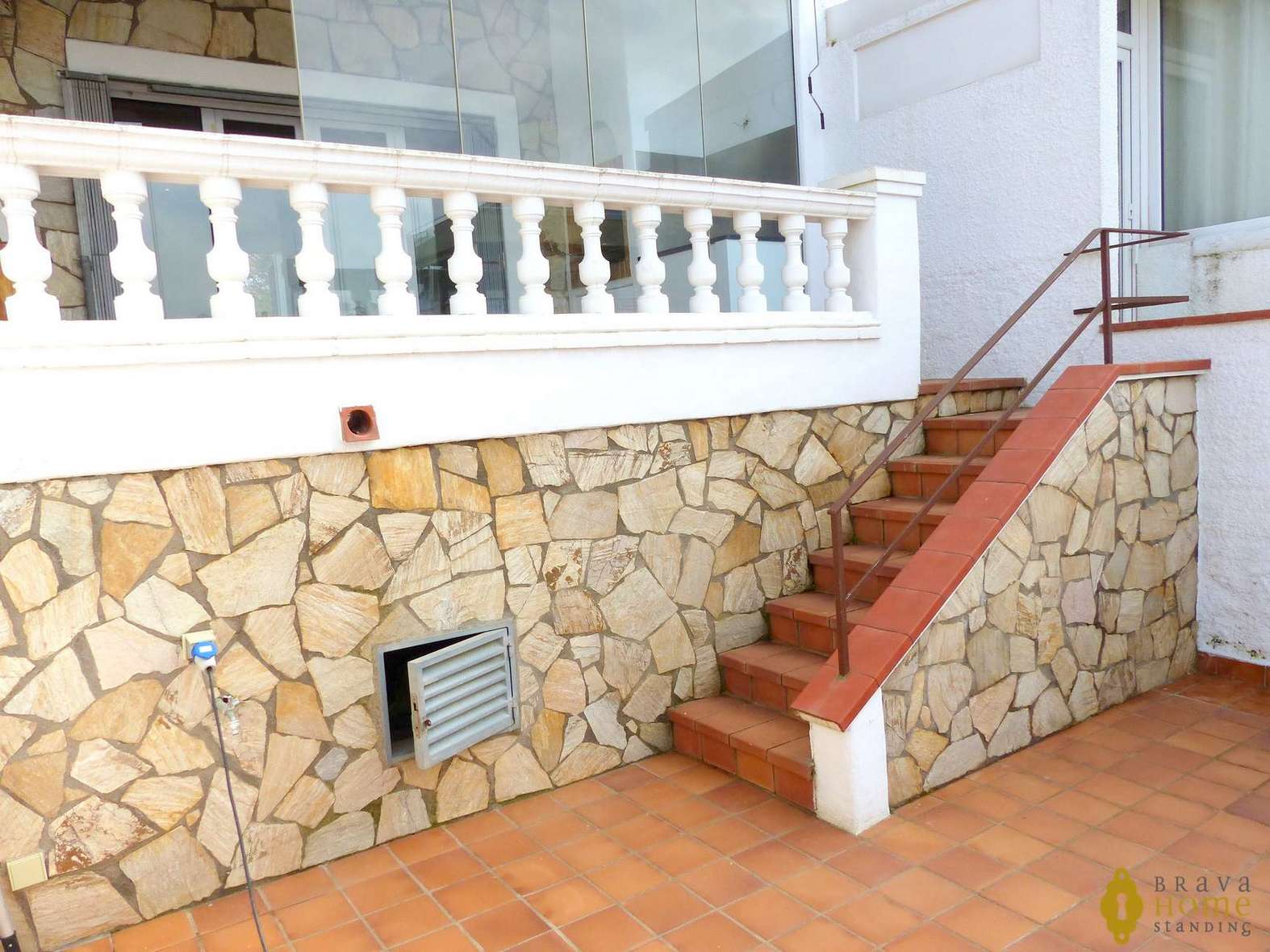Magnificent house with mooring, for sale in Empuriabrava