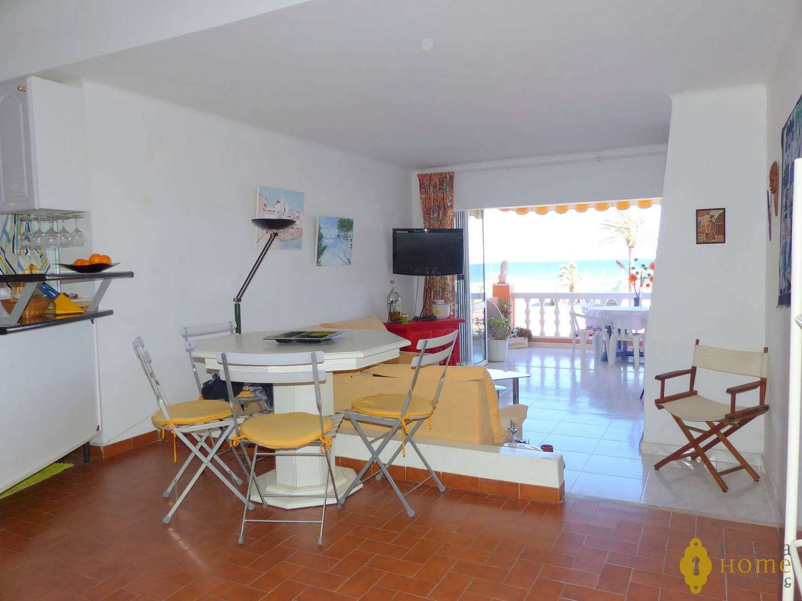 Apartment in 1st line of sea for sale in Empuriabrava