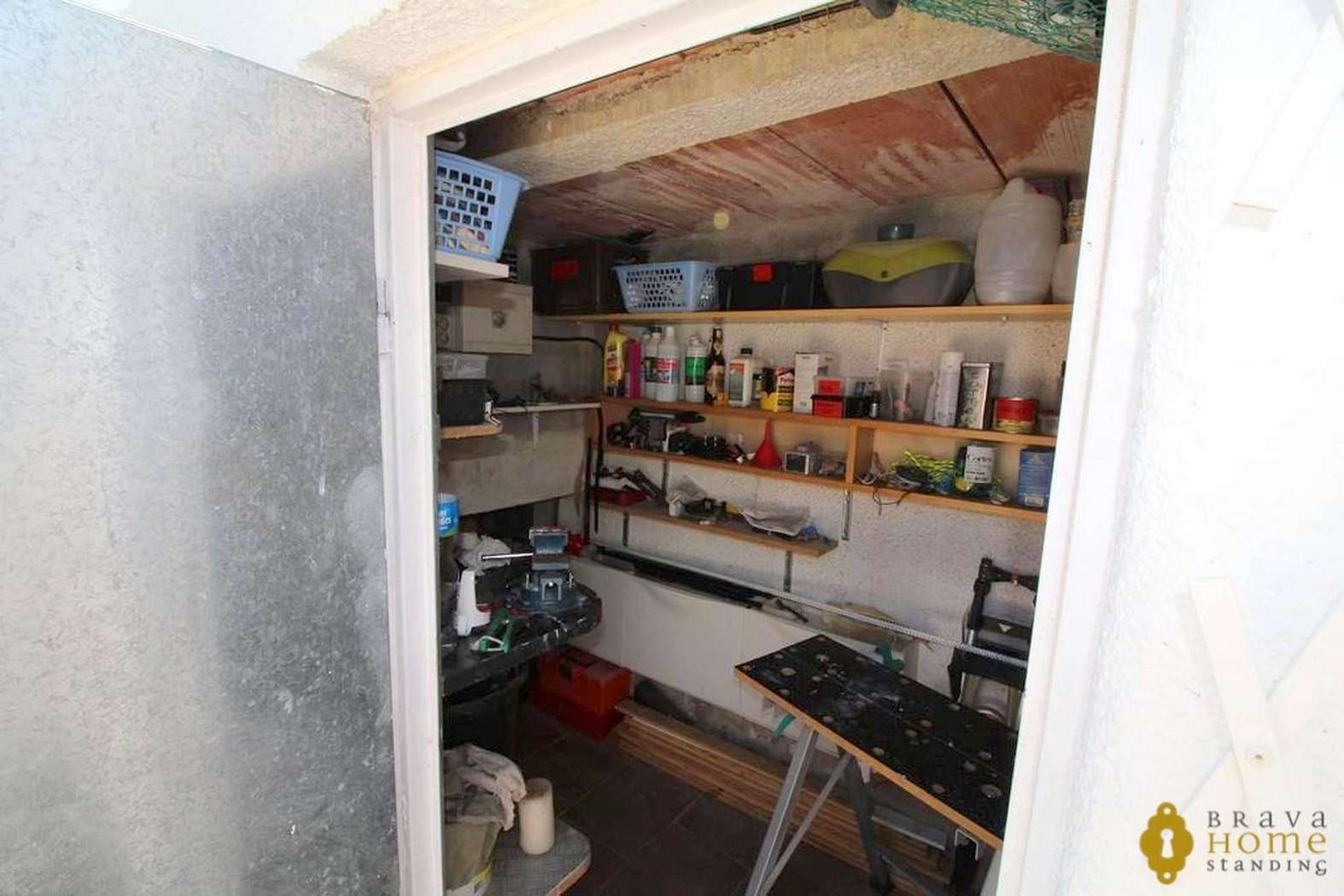 Bonica casa totalment reformada amb piscina en venda a Empuriabrava