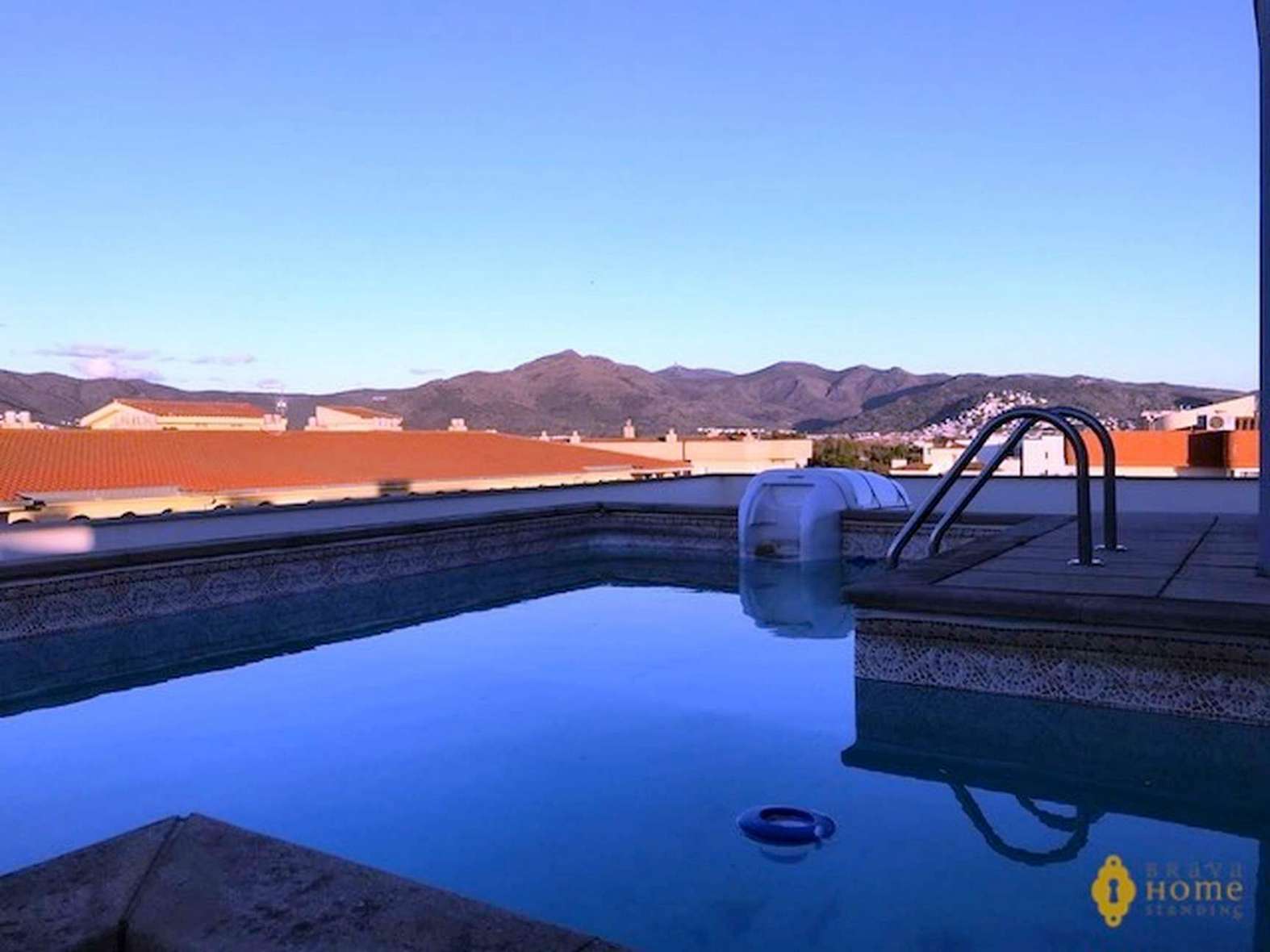 Superbe appartement penthouse avec piscine privée, en vente à Rosas - Santa Margarita