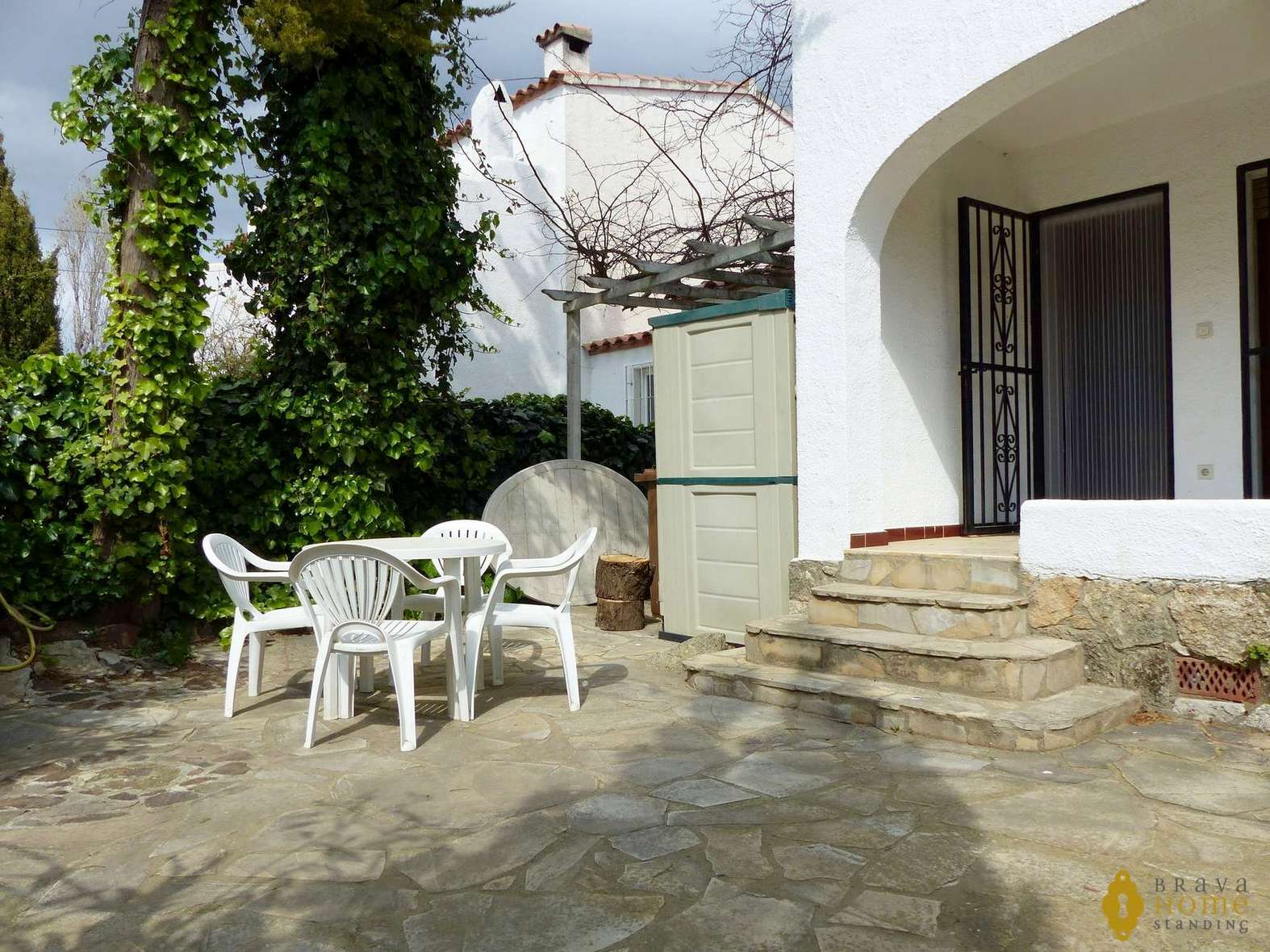 Bonita casa con garaje en venta en Rosas (Costa Brava)