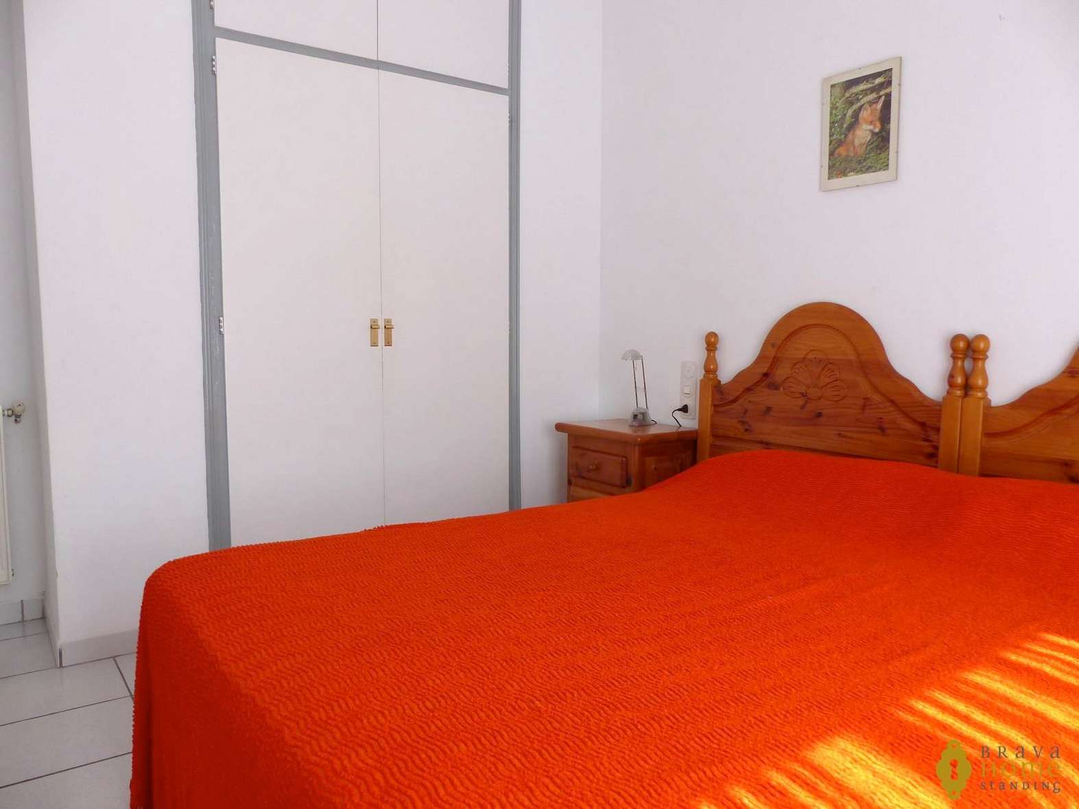 Preciosa villa con piscina en venta en Empuriabrava