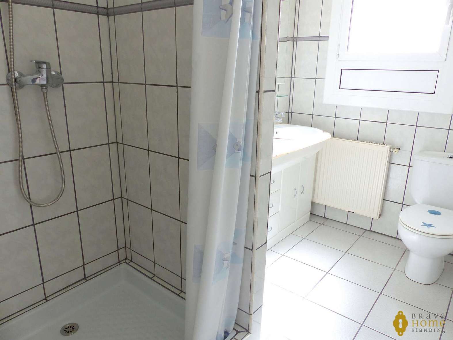 Preciosa villa con piscina en venta en Empuriabrava