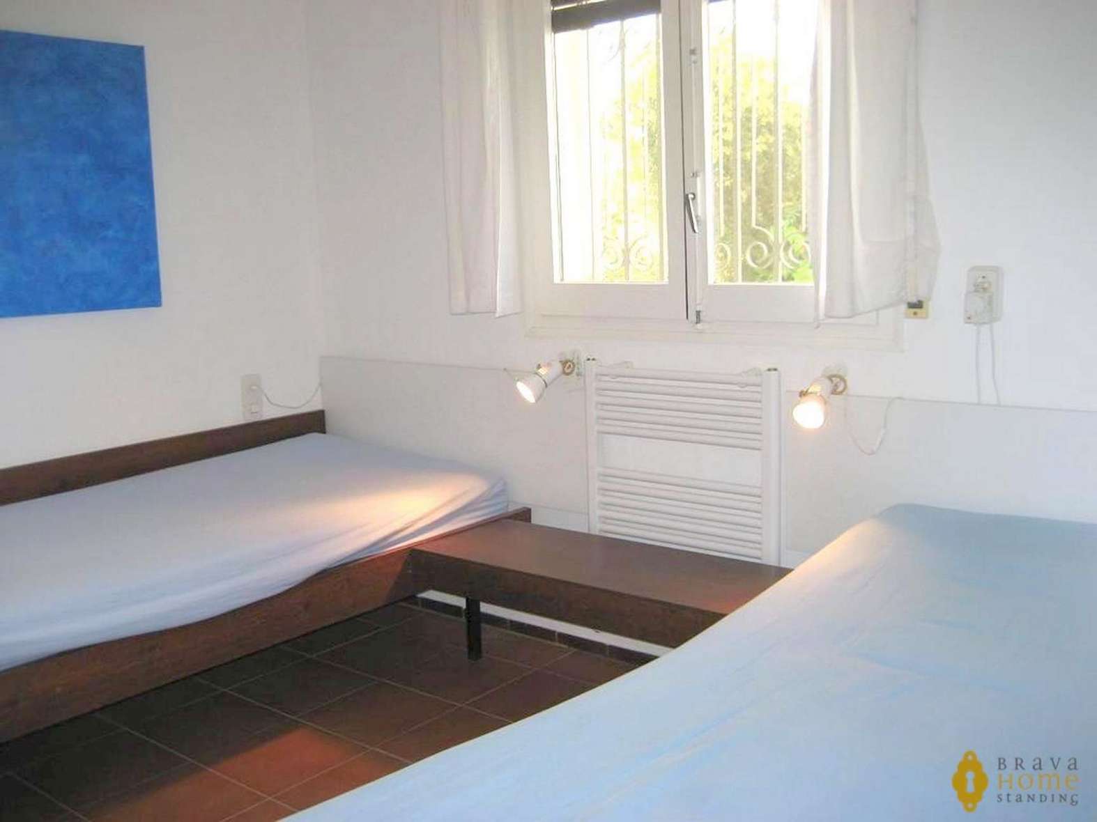 Nice house with mooring for sale in Empuriabrava