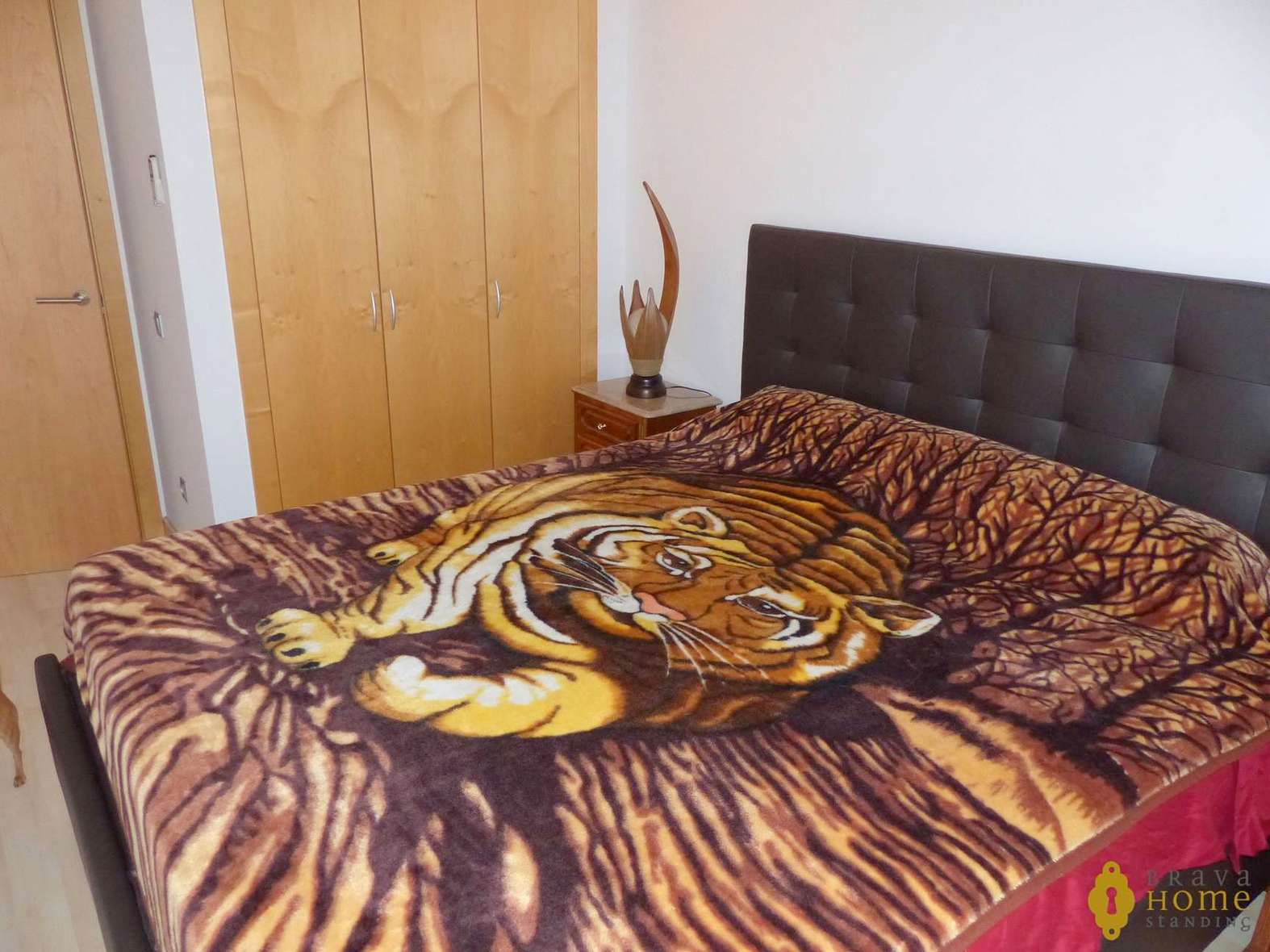 Precioso apartamento nuevo cerca de la playa en venta en Rosas