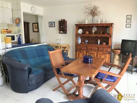 Beautiful apartment with canal view for sale in Rosas - Santa Margarita