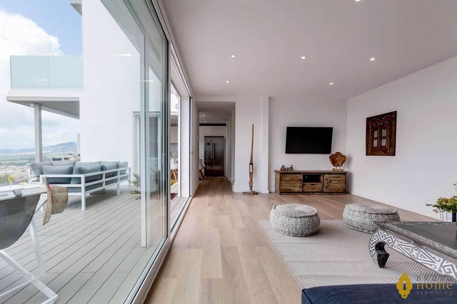 BEAUTIFUL NEW HOUSE WITH SEA VIEWS FOR SALE IN ROSAS