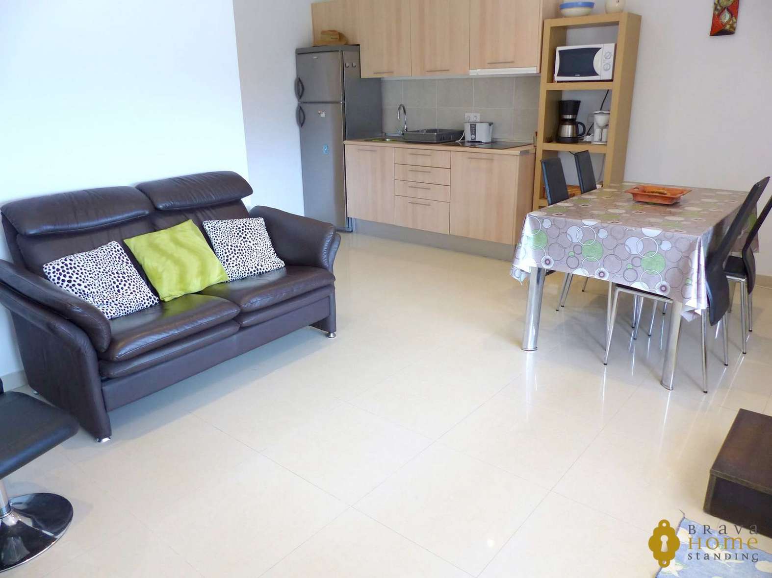 Bel appartement avec vue mer, en vente à Rosas - Almadrava
