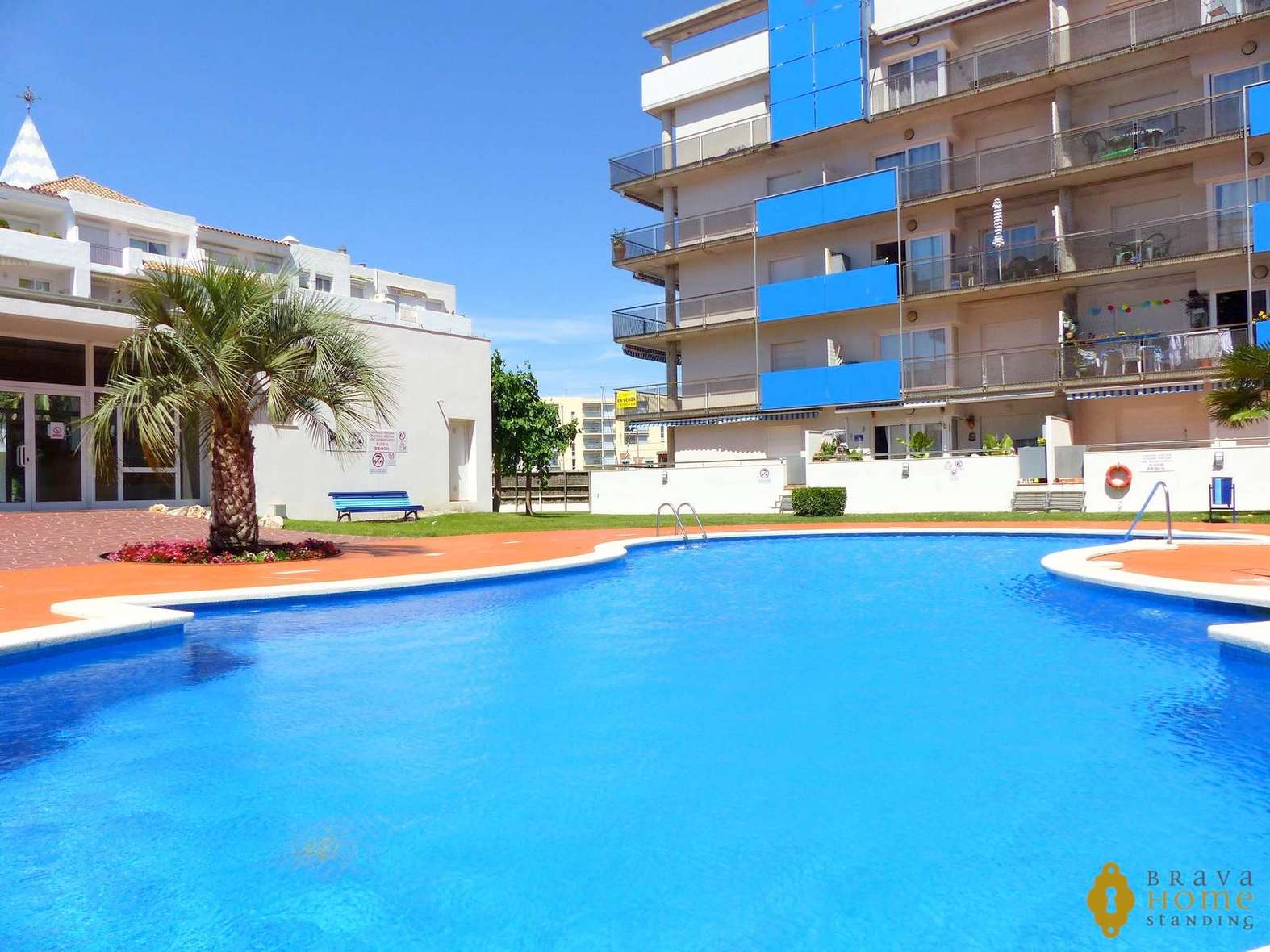 Magnifique penthouse avec terrasse, vue mer, et piscine, en vente à Rosas - Santa Margarita
