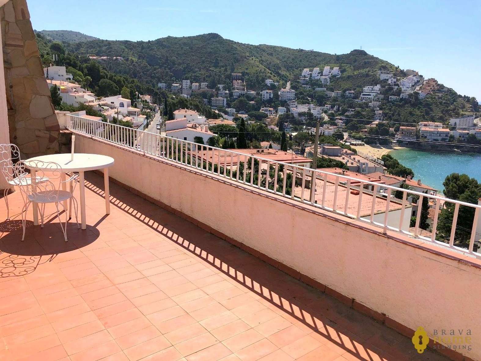 Casa con encanto a tan solo 150 metros de la playa de Canyelles Petites
