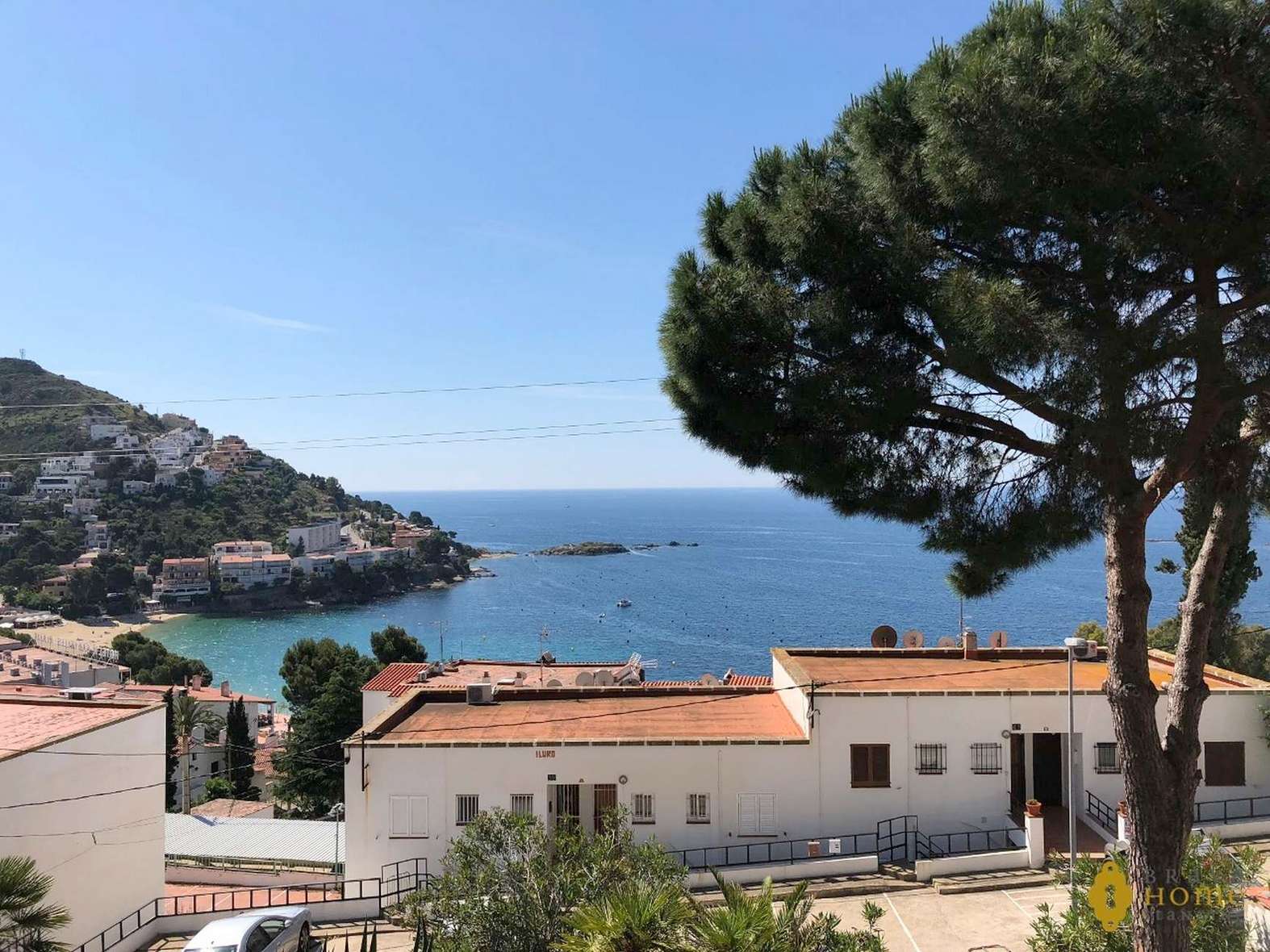 Casa con encanto a tan solo 150 metros de la playa de Canyelles Petites