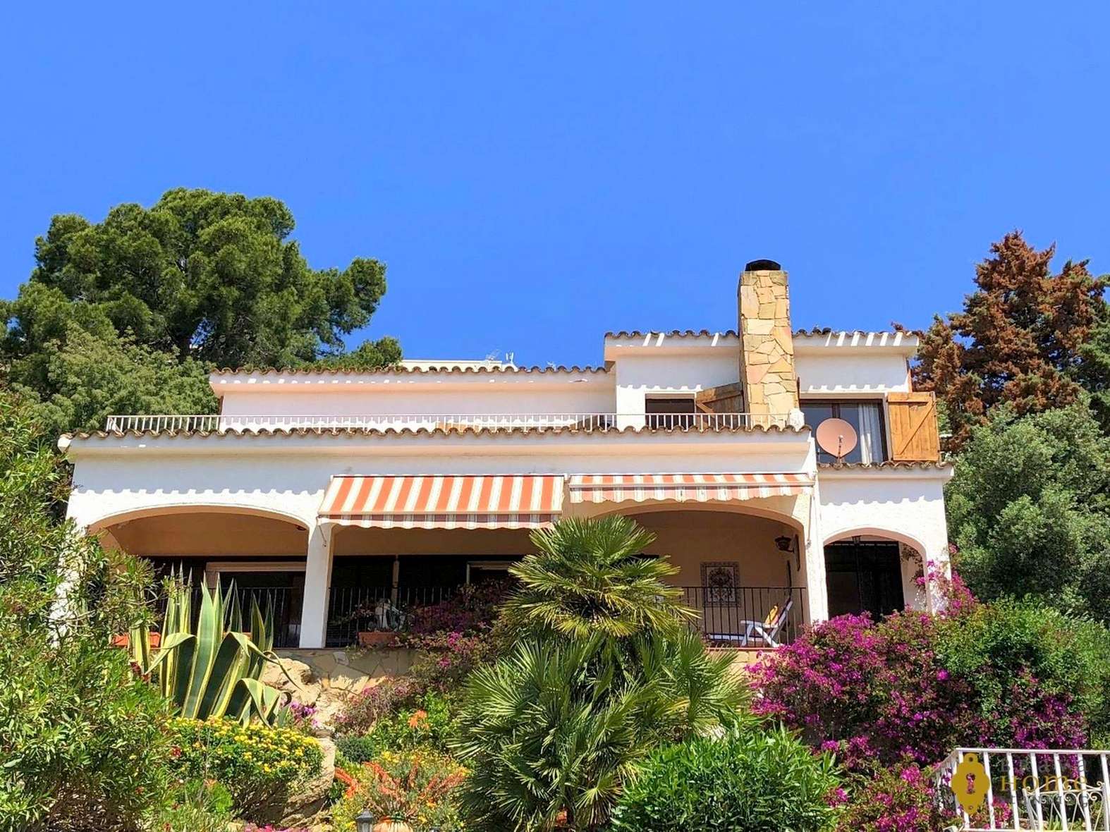 Casa con encanto a tan solo 150 metros de la playa de Canyelles Petites