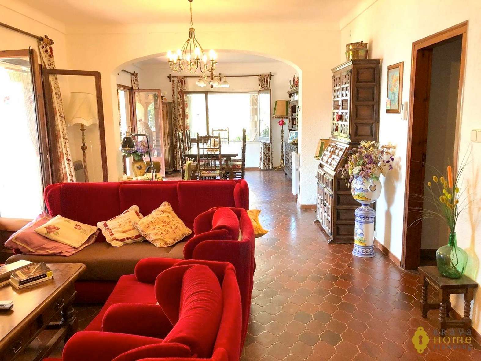 Casa con encanto a tan solo 150 metros de la playa de Canyelles Petites