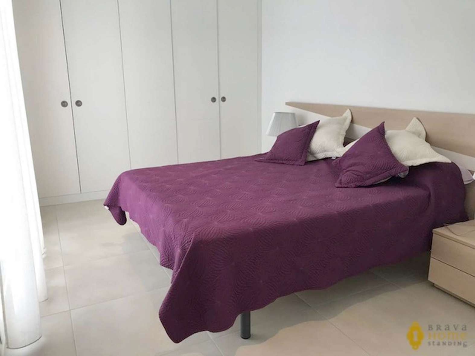 Hermosa villa reformada con jacuzzi en venta en Rosas Santa Margarita