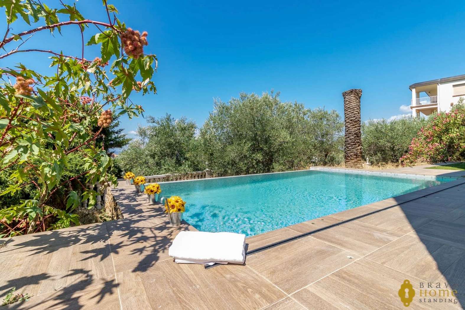 Bonica casa con piscina I vistes al mar en venda a Roses
