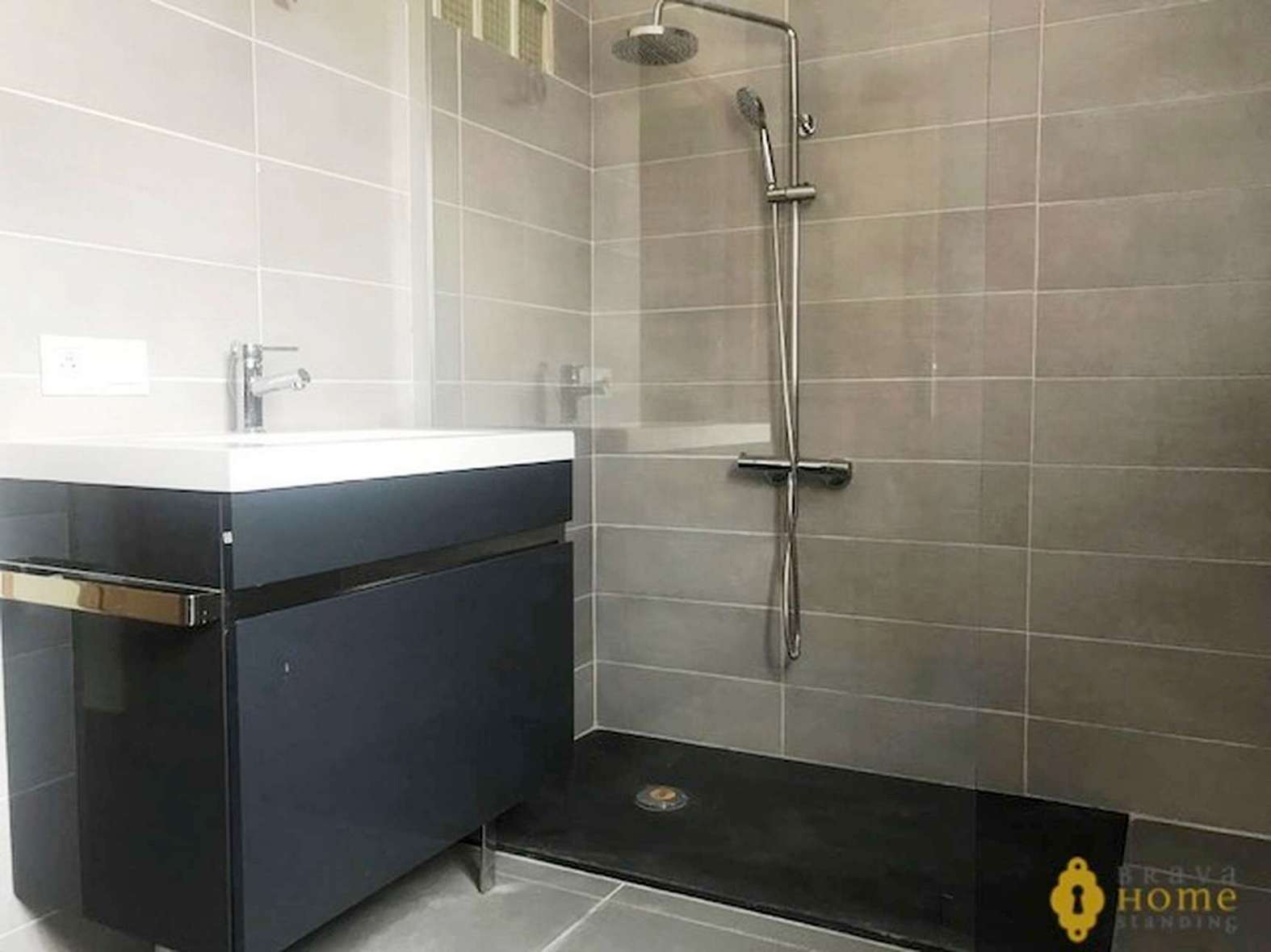 Deux maisons avec amarre au canal large avec piscine, en vente à Empuriabrava