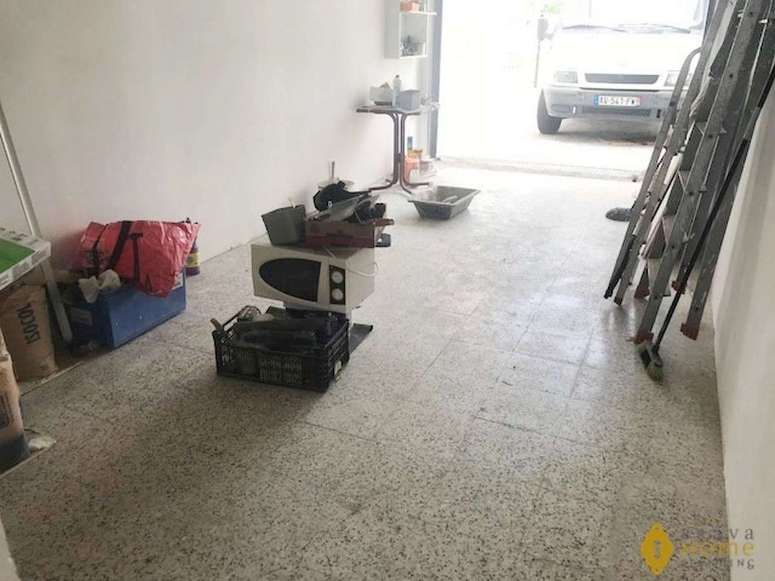 Deux maisons avec amarre au canal large avec piscine, en vente à Empuriabrava