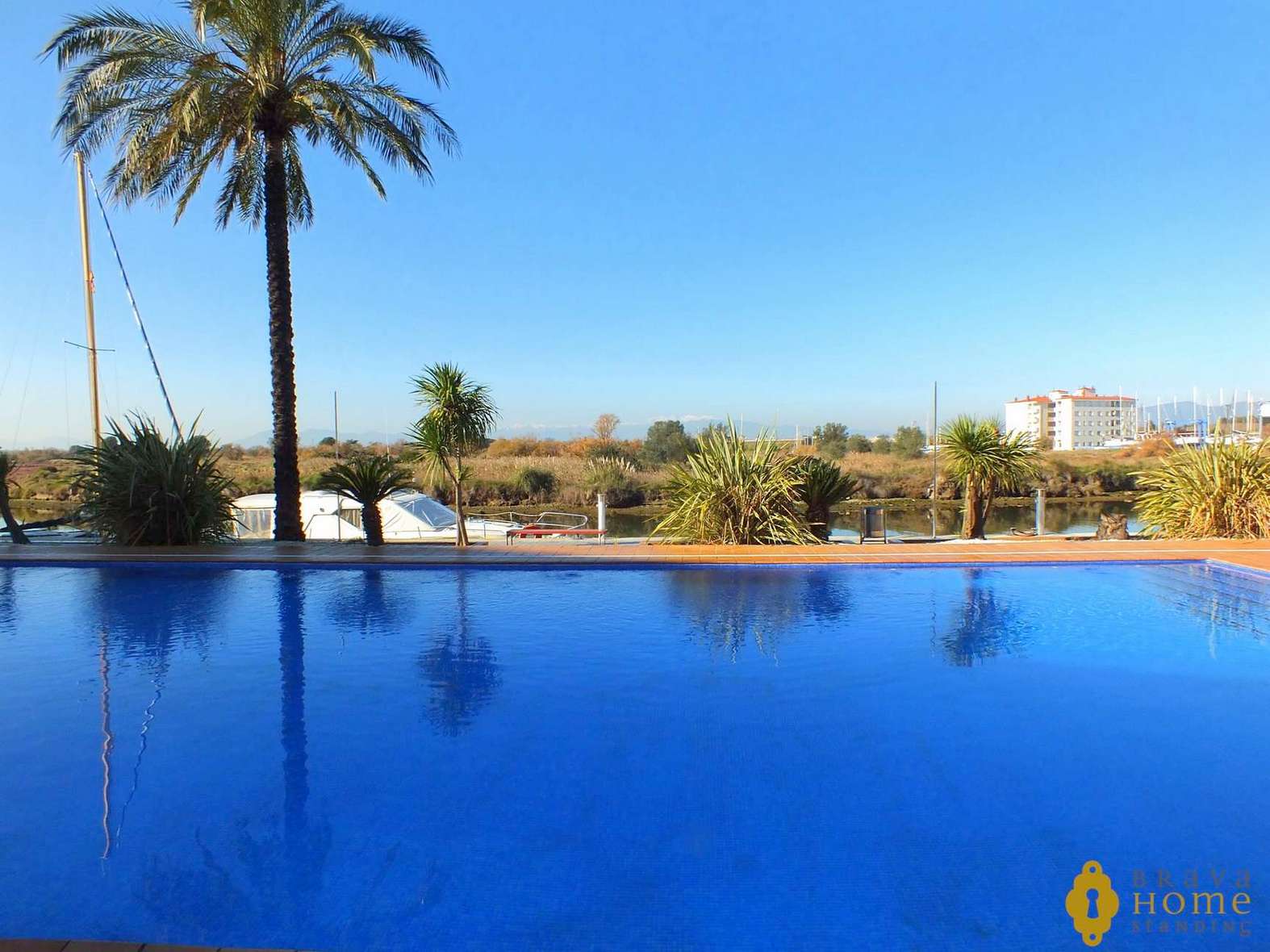 Beautiful ground floor apartment with pool  in Rosas - Santa Margarita